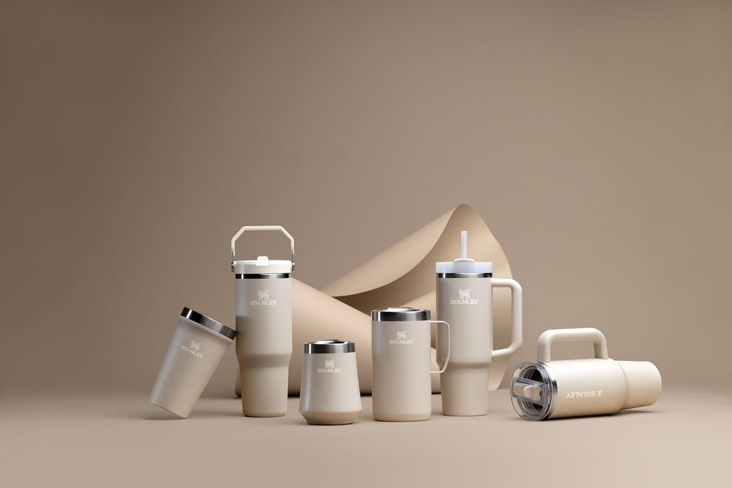 STANLEY Quencher H2.0 40oz Tumbler – Insulated Stainless Steel Cup with Handle, Straw & FlowState 3-Position Lid, BPA-Free, Travel-Friendly 8 STANLEY Quencher H2.0 40oz Tumbler – Insulated Stainless Steel Cup with Handle, Straw & FlowState 3-Position Lid, BPA-Free, Travel-Friendly - Image 2